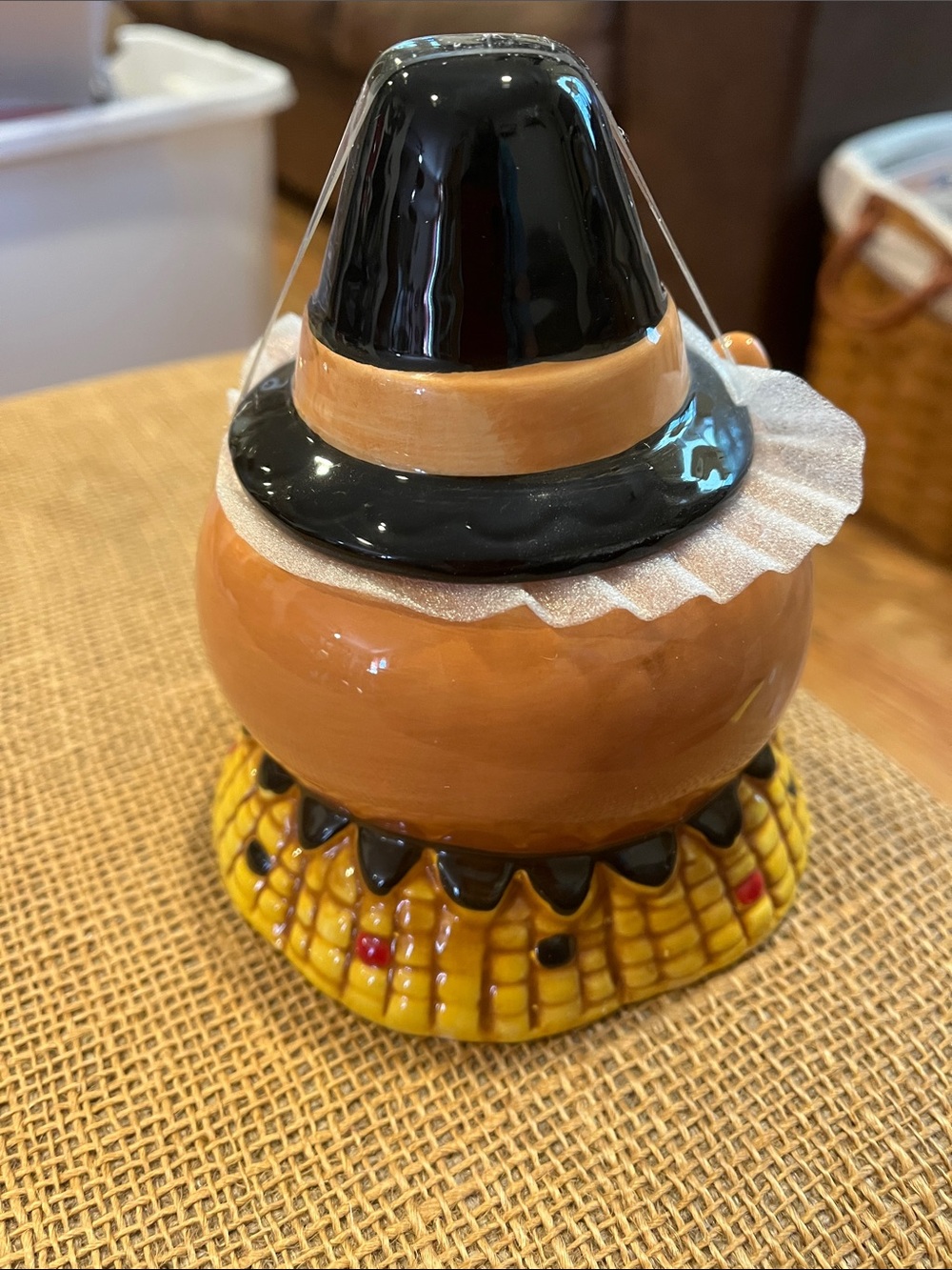 Johanna Parker squirrel bowl - Picture 2 of 2